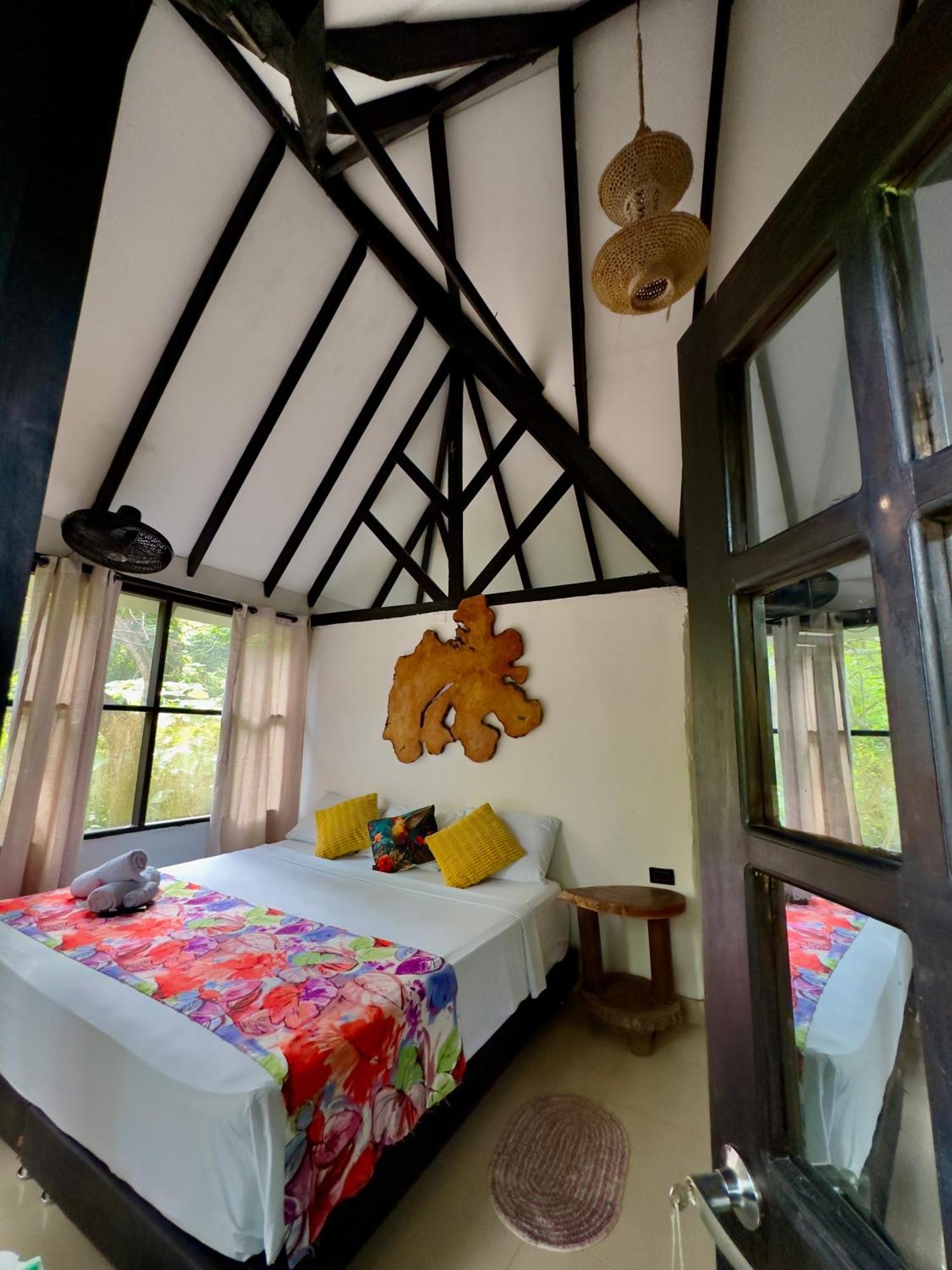 Cacao Lodge