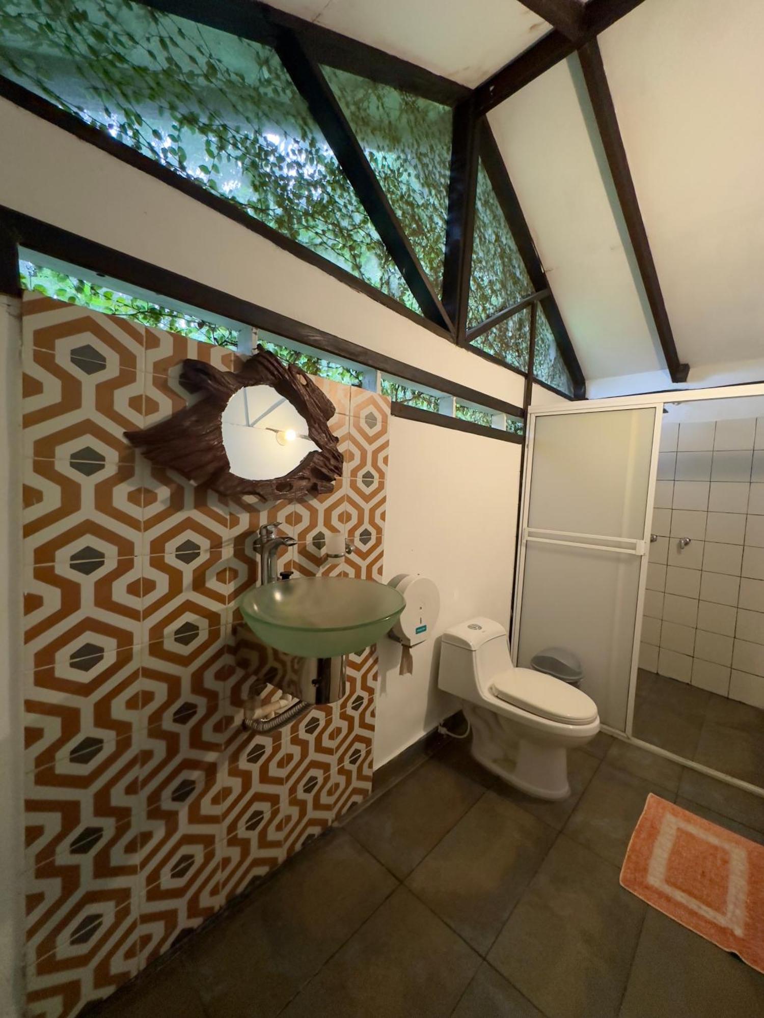 Lodge Cacao