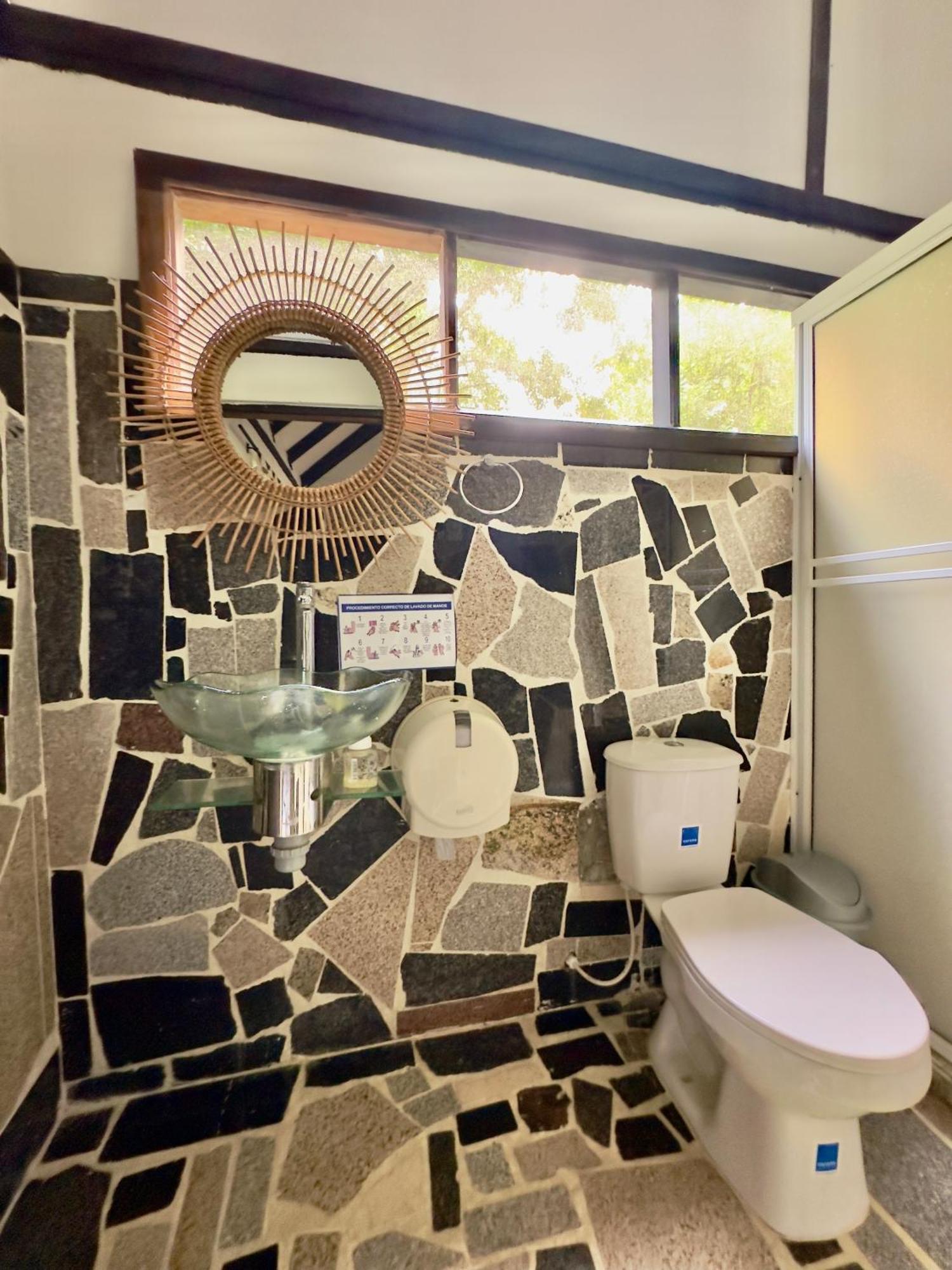 Cacao Lodge *